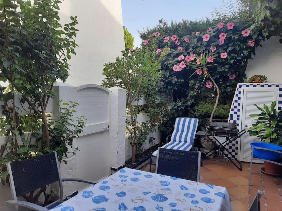 Amplio Apartamento En La Barrosa Novo Sancti Petri Exteriör bild